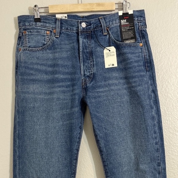 Levi’s 501 Selvedge Jeans Men's 34x32 Blue Premium Original NWT - Picture 3 of 16